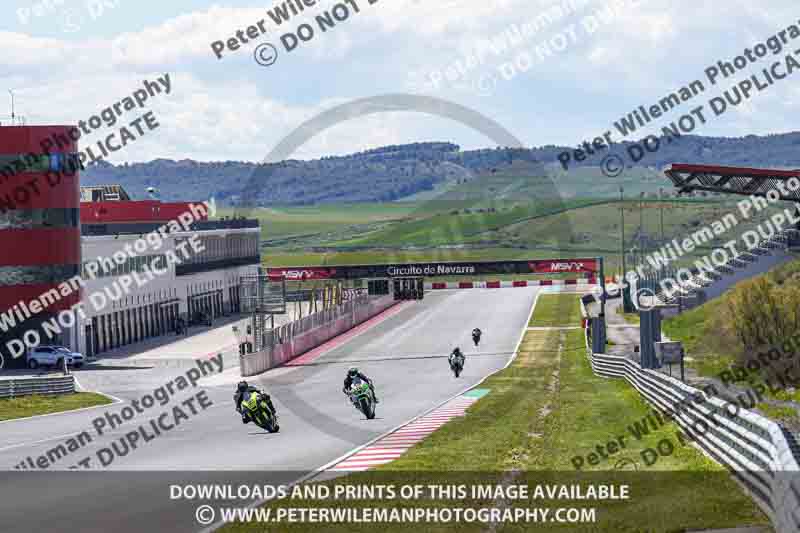 cadwell no limits trackday;cadwell park;cadwell park photographs;cadwell trackday photographs;enduro digital images;event digital images;eventdigitalimages;navarra;no limits trackdays;peter wileman photography;racing digital images;trackday digital images;trackday photos